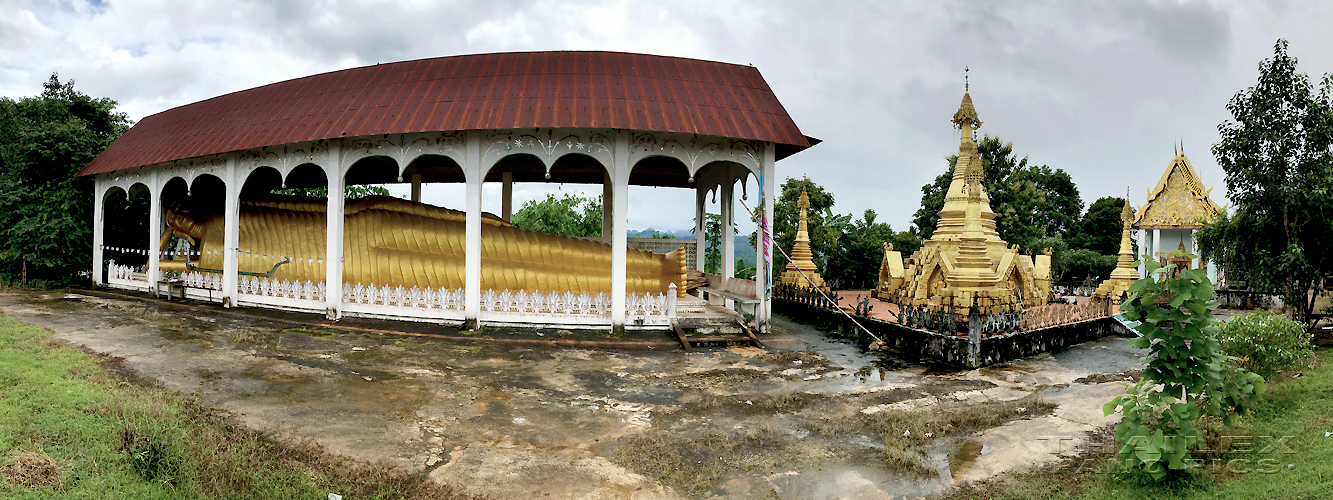 Wat Somdet, Sangkhlaburi, Thailand