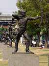 Ramkhamhaeng bronze statues