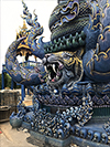 Wat Rong Seua Ten (entrance gate)