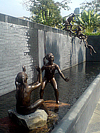 Ratchada bronze statues