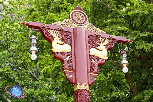 Dhammachakka with Deer Street Lantern, Tambon Khao Yoi, Amphur Khao Yoi, Petchaburi