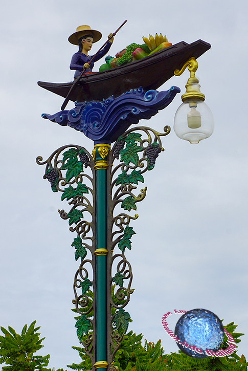 Floating Market Street Lantern, Tambon Tambon Damnoen Saduak, Amphur Damnoen Saduak, Ratchaburi