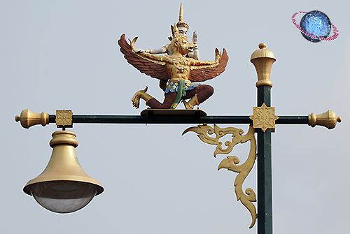 Phra Narai on Garuda Street Lantern, Tambon Mahachai, Amphur Meuang, Samut Sakhon