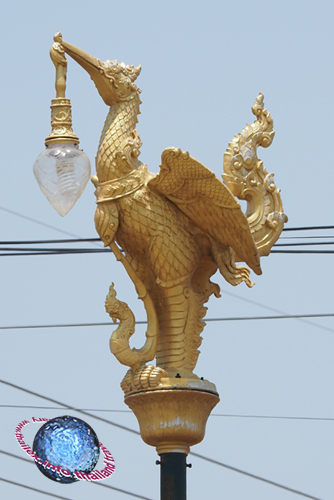 Golden Hamsa Street Lantern, Tambon Chai Yoh, Amphur Chai Yoh, Angthong