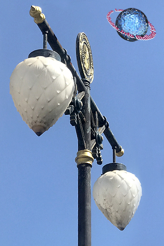 Old City Hall Balcony Eave Brackets Street Lantern, Tambon Tha Sai, Amphur Meuang, Nonthaburi