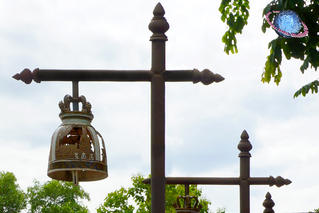 Temple Bell Street Lantern, Tambon Meuang Kao, Amphur Meuang, Sukhothai