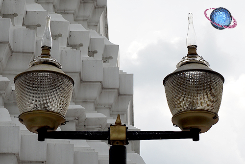 Toh Nahm Mon Street Lantern, Khwaeng Siri Rat, Khet Bangkok Noi, Bangkok