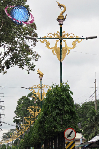Zodiac Animals with Hong Thong Eves Street Lantern, Tambon Ma Muang Song Ton, Amphur Meuang, Nakhon Sri Thammarat