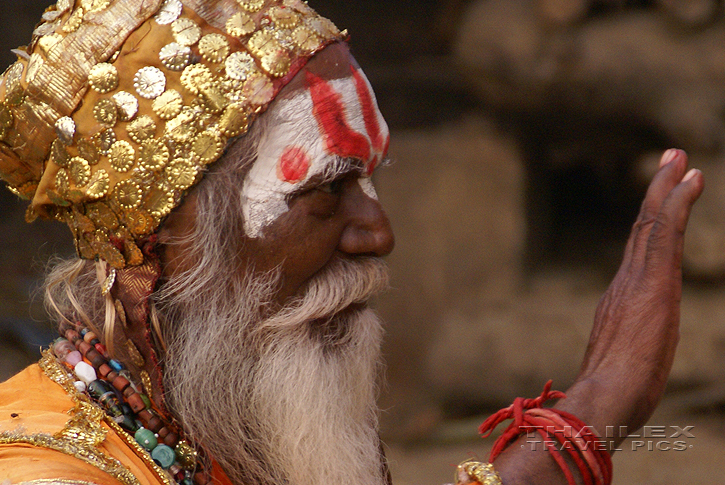 Abhaya Mudra, Varanasi (India)